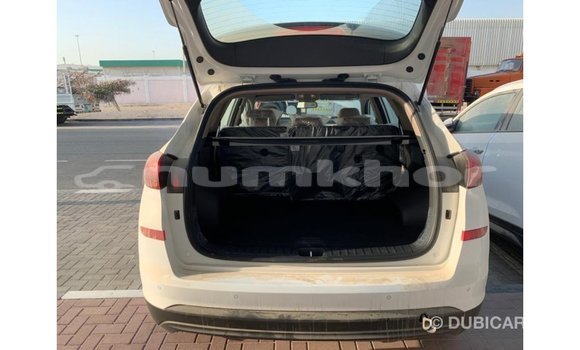 Buy Import Hyundai Tucson White Car in Import - Dubai in Bumthang Buy Import Hyundai Tucson White Car in Import - Dubai in Bumthang
