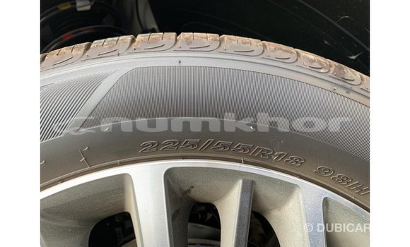 Buy Import Hyundai Tucson White Car in Import - Dubai in Bumthang Buy Import Hyundai Tucson White Car in Import - Dubai in Bumthang