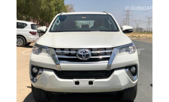 Buy Import Toyota Fortuner White Car in Import - Dubai in Bumthang Buy Import Toyota Fortuner White Car in Import - Dubai in Bumthang