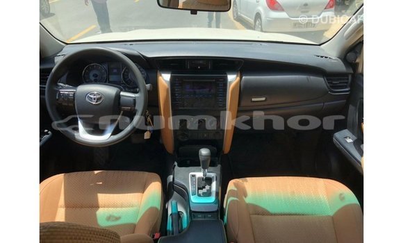 Buy Import Toyota Fortuner White Car in Import - Dubai in Bumthang Buy Import Toyota Fortuner White Car in Import - Dubai in Bumthang
