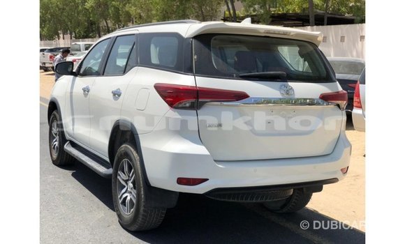 Buy Import Toyota Fortuner White Car in Import - Dubai in Bumthang Buy Import Toyota Fortuner White Car in Import - Dubai in Bumthang