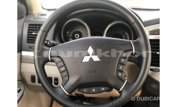 Buy Import Mitsubishi Pajero Black Car in Import - Dubai in Bumthang Buy Import Mitsubishi Pajero Black Car in Import - Dubai in Bumthang
