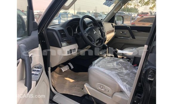 Buy Import Mitsubishi Pajero Black Car in Import - Dubai in Bumthang Buy Import Mitsubishi Pajero Black Car in Import - Dubai in Bumthang