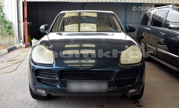 Buy Import Porsche Cayenne Green Car in Import - Dubai in Bumthang Buy Import Porsche Cayenne Green Car in Import - Dubai in Bumthang