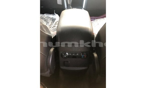 Buy Import Ford Explorer Blue Car in Import - Dubai in Bumthang Buy Import Ford Explorer Blue Car in Import - Dubai in Bumthang