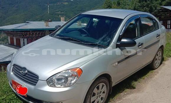Buy Used Hyundai Accent Green Car in Mongar in Mongar Buy Used Hyundai Accent Green Car in Mongar in Mongar