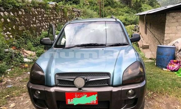 Buy Used Hyundai Tucson Blue Car in Thimphu in Timphu Buy Used Hyundai Tucson Blue Car in Thimphu in Timphu