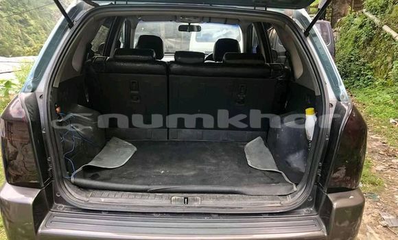 Buy Used Hyundai Tucson Blue Car in Thimphu in Timphu Buy Used Hyundai Tucson Blue Car in Thimphu in Timphu