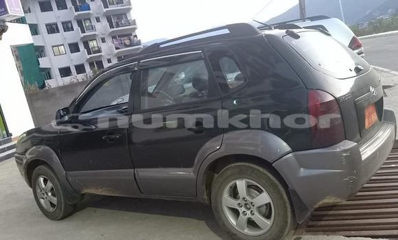 Buy Used Hyundai Tucson Black Car in Thimphu in Timphu Buy Used Hyundai Tucson Black Car in Thimphu in Timphu