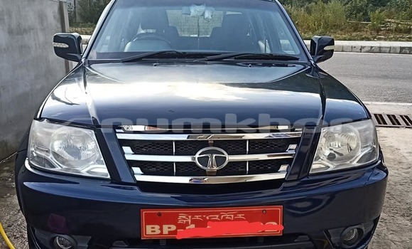 Buy Used TATA Xenon Blue Car in Thimphu in Timphu