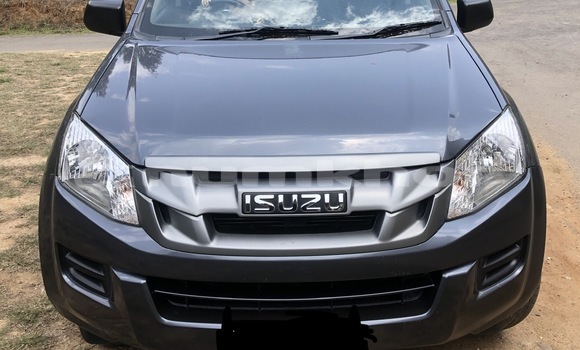Buy Used Isuzu D-max Cab4 Other Car in Wangdiphodrang in Wangdiphodrang