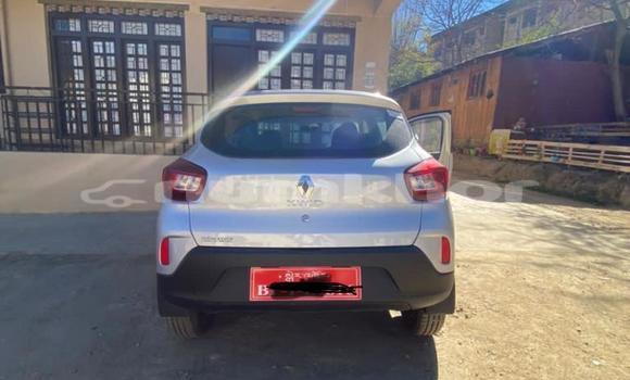 Buy Used Renault KWID Silver Car in Thimphu in Timphu Buy Used Renault KWID Silver Car in Thimphu in Timphu