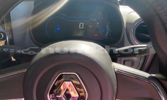 Buy Used Renault KWID Silver Car in Thimphu in Timphu Buy Used Renault KWID Silver Car in Thimphu in Timphu