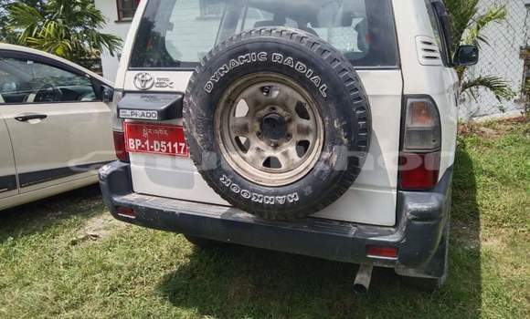 Buy Used Toyota 4Runner White Car in Thimphu in Timphu Buy Used Toyota 4Runner White Car in Thimphu in Timphu