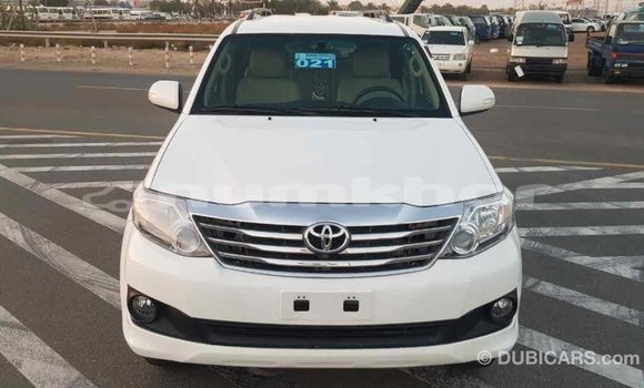 Buy Import Toyota Fortuner White Car in Import - Dubai in Bumthang Buy Import Toyota Fortuner White Car in Import - Dubai in Bumthang