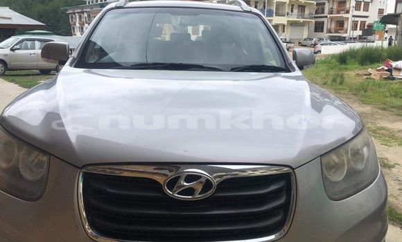 Buy Used Hyundai Santa Fe Silver Car in Thimphu in Timphu