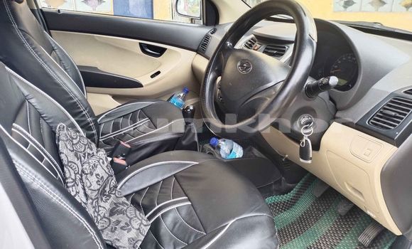 Buy Used Hyundai EON White Car in Thimphu in Timphu Buy Used Hyundai EON White Car in Thimphu in Timphu