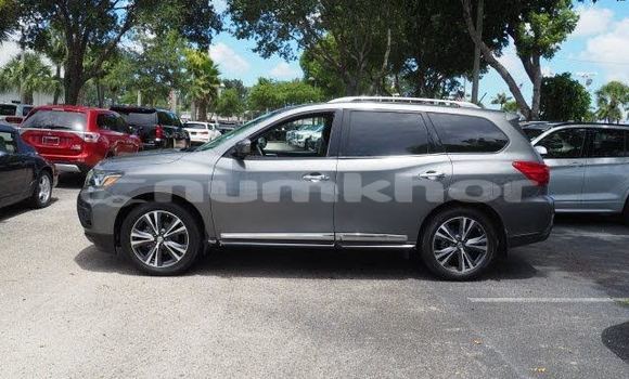 Buy Used Nissan Pathfinder Other Car in Lhuntshi in Lhuntshi Buy Used Nissan Pathfinder Other Car in Lhuntshi in Lhuntshi