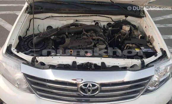 Buy Import Toyota Fortuner White Car in Import - Dubai in Bumthang Buy Import Toyota Fortuner White Car in Import - Dubai in Bumthang
