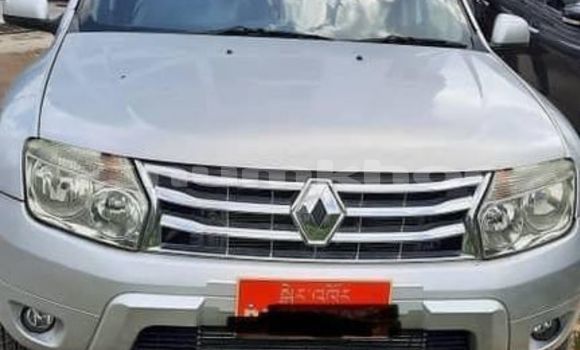 Buy Used Renault Duster Silver Car in Thimphu in Timphu Buy Used Renault Duster Silver Car in Thimphu in Timphu