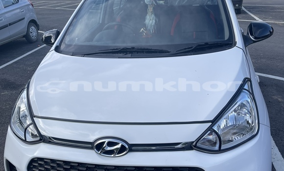 Buy Used Hyundai i10 White Car in Thimphu in Timphu Buy Used Hyundai i10 White Car in Thimphu in Timphu