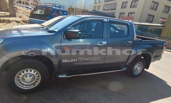 Buy Used Isuzu D–MAX Black Car in Thimphu in Timphu