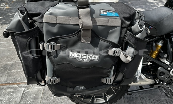 Buy Used BMW R1200GS Adventure Black Bike in Lhuntshi in Lhuntshi Buy Used BMW R1200GS Adventure Black Bike in Lhuntshi in Lhuntshi