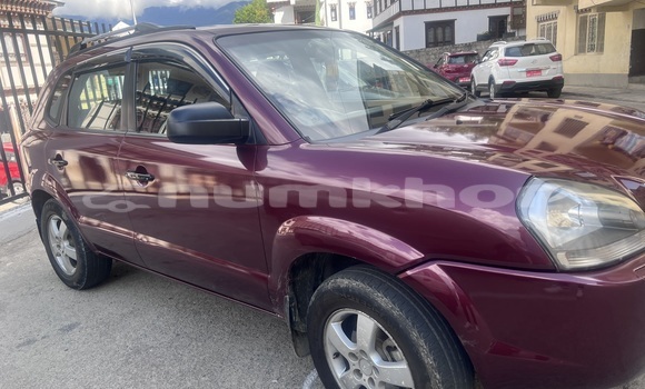 Buy Used Hyundai Tucson Red Car in Thimphu in Timphu Buy Used Hyundai Tucson Red Car in Thimphu in Timphu