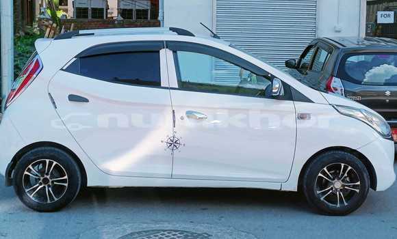 Buy Used Nissan Moco White Car in Paro in Rinpung Buy Used Nissan Moco White Car in Paro in Rinpung