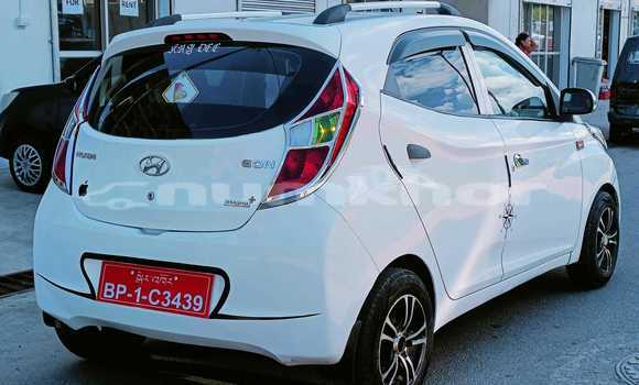 Buy Used Nissan Moco White Car in Paro in Rinpung Buy Used Nissan Moco White Car in Paro in Rinpung
