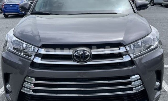 Buy Used Toyota Highlander Other Car in Gasa in Punakha Buy Used Toyota Highlander Other Car in Gasa in Punakha