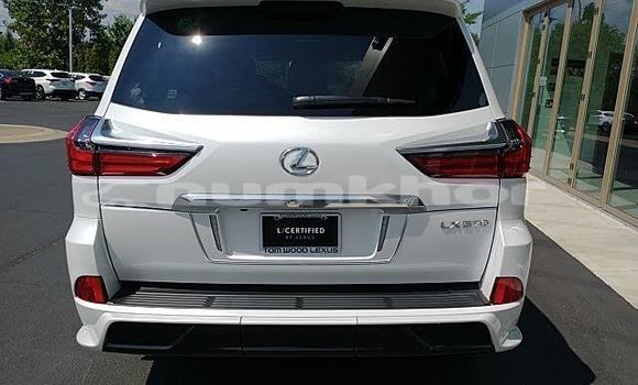 Buy Used Lexus LX 570 White Car in Chhukha in Chhukha Buy Used Lexus LX 570 White Car in Chhukha in Chhukha