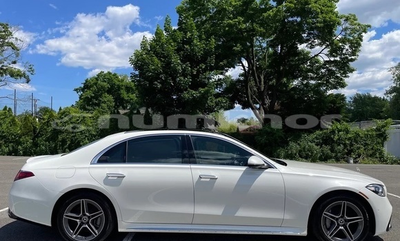 Buy Used Mercedes-Benz S–Class White Car in Chhukha in Chhukha Buy Used Mercedes-Benz S–Class White Car in Chhukha in Chhukha