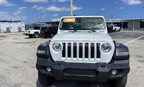 Buy Used Jeep Wrangler White Car in Chhukha in Chhukha Buy Used Jeep Wrangler White Car in Chhukha in Chhukha