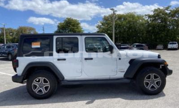 Buy Used Jeep Wrangler White Car in Chhukha in Chhukha Buy Used Jeep Wrangler White Car in Chhukha in Chhukha