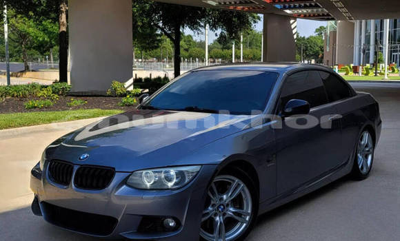 Buy Used BMW 3–Series Blue Car in Thimphu in Timphu Buy Used BMW 3–Series Blue Car in Thimphu in Timphu