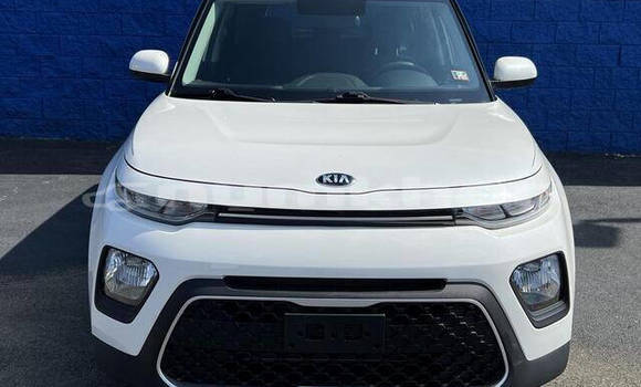 Buy Used Kia Soul White Car in Thimphu in Timphu Buy Used Kia Soul White Car in Thimphu in Timphu
