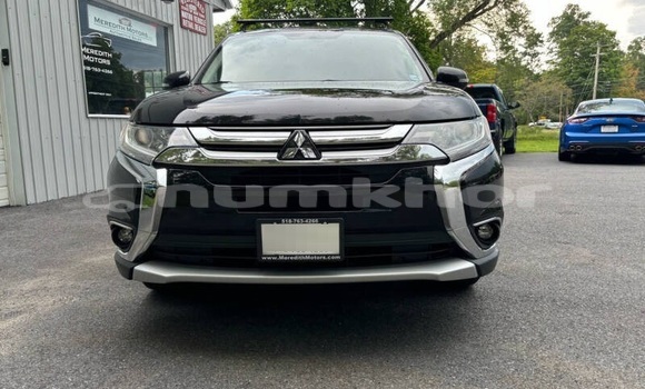 Buy Used Mitsubishi Outlander Black Car in Thimphu in Timphu Buy Used Mitsubishi Outlander Black Car in Thimphu in Timphu