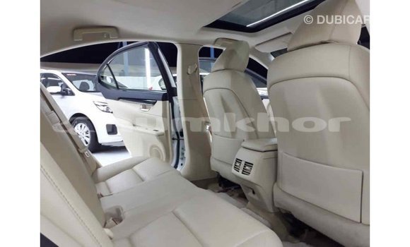 Buy Import Lexus ES White Car in Import - Dubai in Bumthang Buy Import Lexus ES White Car in Import - Dubai in Bumthang