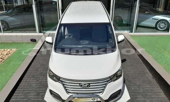 Buy Used Hyundai H1 White Car in Thimphu in Timphu Buy Used Hyundai H1 White Car in Thimphu in Timphu