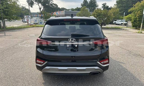 Buy Used Hyundai Santa Fe Black Car in Thimphu in Timphu Buy Used Hyundai Santa Fe Black Car in Thimphu in Timphu