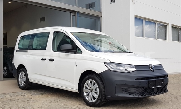 Buy Used Volkswagen Caddy White Car in Thimphu in Timphu