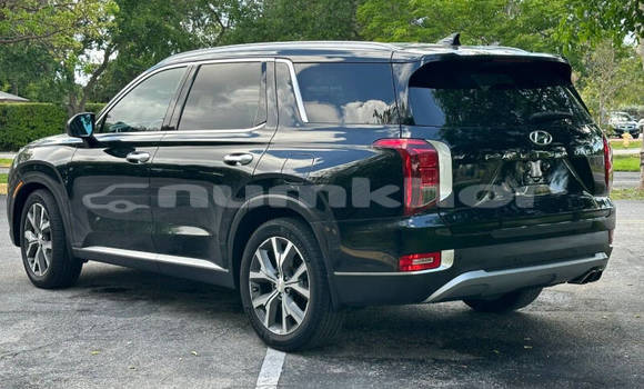 Buy Used Hyundai XG Black Car in Thimphu in Timphu Buy Used Hyundai XG Black Car in Thimphu in Timphu