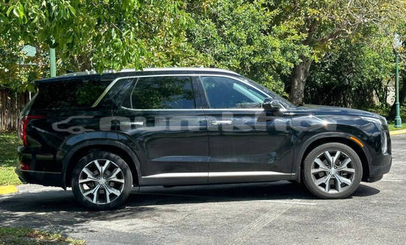 Buy Used Hyundai XG Black Car in Thimphu in Timphu Buy Used Hyundai XG Black Car in Thimphu in Timphu