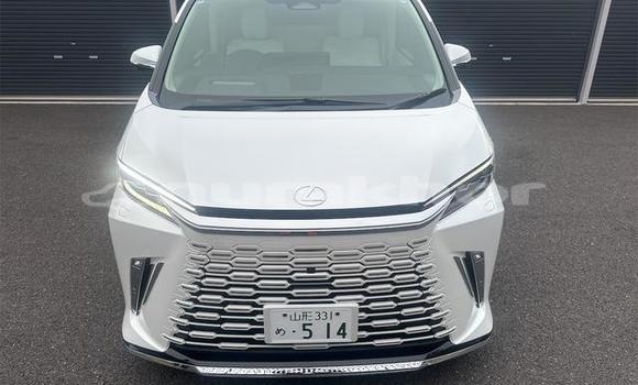 Buy Used Lexus LC White Car in Thimphu in Timphu Buy Used Lexus LC White Car in Thimphu in Timphu