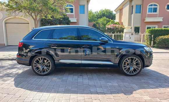 Buy Used Audi Q7 Blue Car in Thimphu in Timphu Buy Used Audi Q7 Blue Car in Thimphu in Timphu