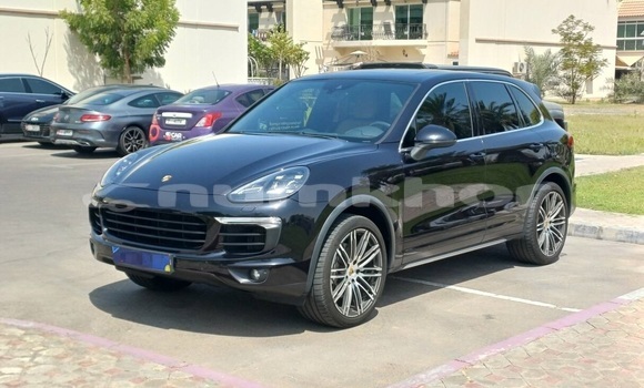 Buy Used Porsche Cayenne Black Car in Thimphu in Timphu