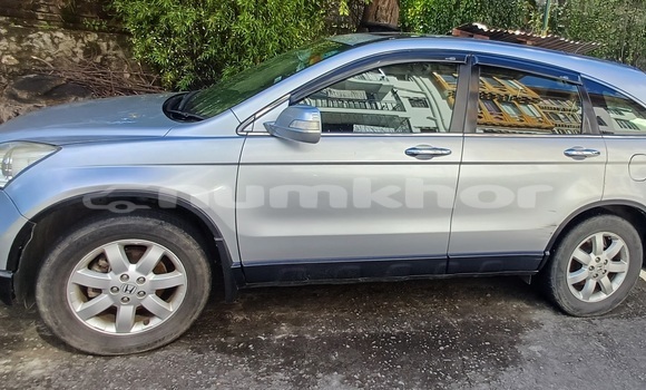 Buy Used Honda CR–V Silver Car in Thimphu in Timphu Buy Used Honda CR–V Silver Car in Thimphu in Timphu