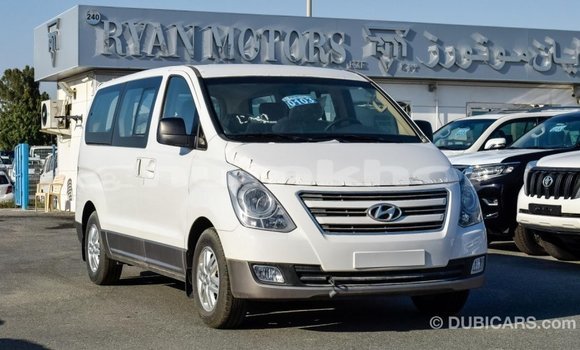 Buy Import Hyundai Accent White Car in Import - Dubai in Bumthang Buy Import Hyundai Accent White Car in Import - Dubai in Bumthang