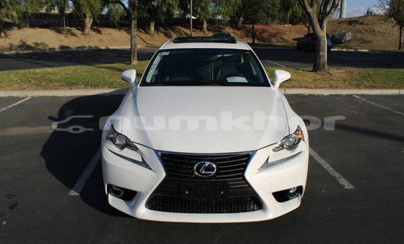 Buy Used Lexus IS White Car in Thimphu in Timphu Buy Used Lexus IS White Car in Thimphu in Timphu